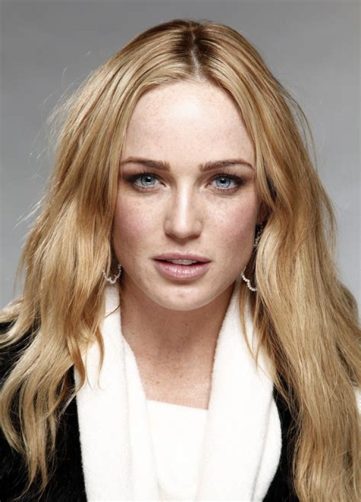 Caity Lotz is Engaged to Kyle Schmid After a Rooftop Proposal! Caity Lotz