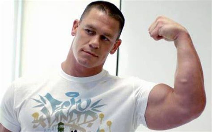 John Cena prepared stunning diamond ring to propose Nicki Bella… Continue reading to know about their relationship!!! john-cena-workout1
