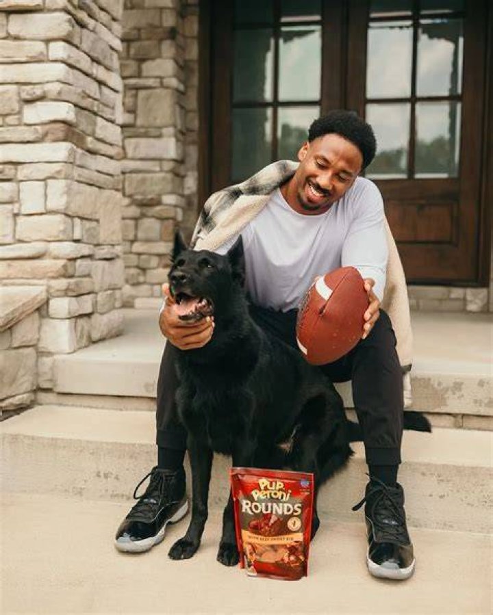 Myles Garrett Pets