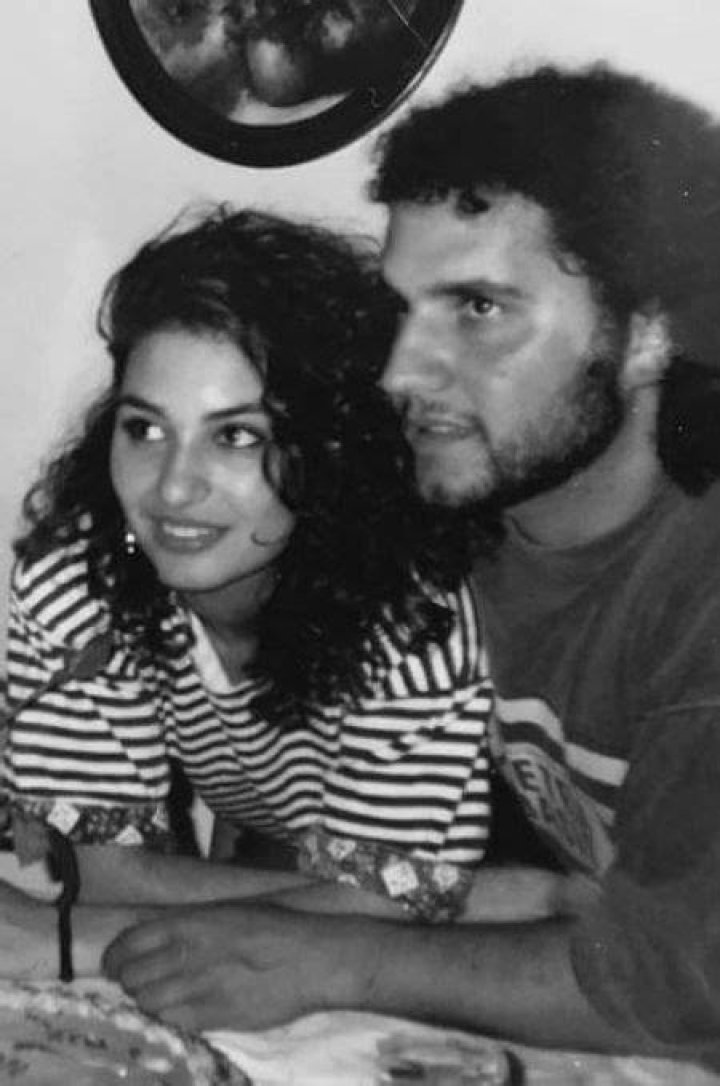  Vincenzo Caracciolo lives a healthy married life with his wife.