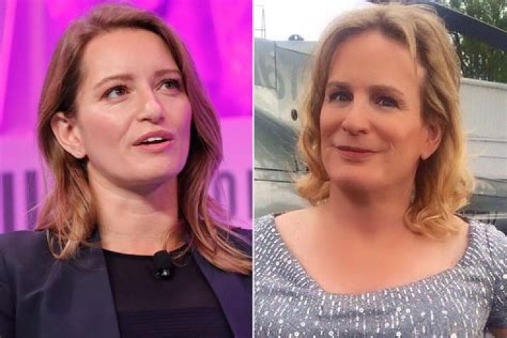 Zoey Tur 